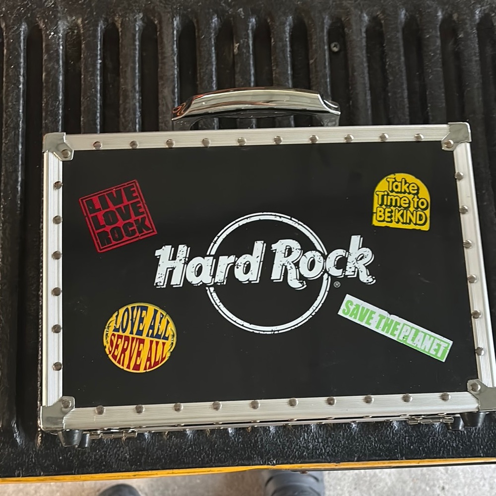 Hard Rock Poker Set with Black, Blue, Green, Red Chips